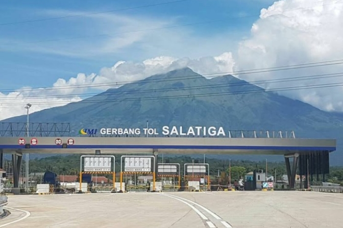Bukan Sekadar Jalan, Ini 5 Tol dengan Pemandangan Terindah di Indonesia