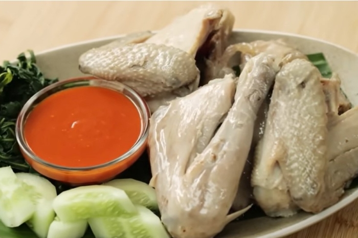 Ternyata Ini Rahasia Ayam Pop Restoran Padang Bisa Empuk dan Gurih