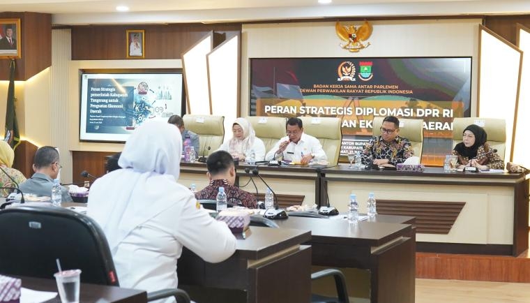 Terima Kunjungan BKSAP DPR RI, Bupati dan Wabup Tangerang Paparkan Lompatan Ekonomi, Inovasi dan Tata Kelola Keuangan Daerah