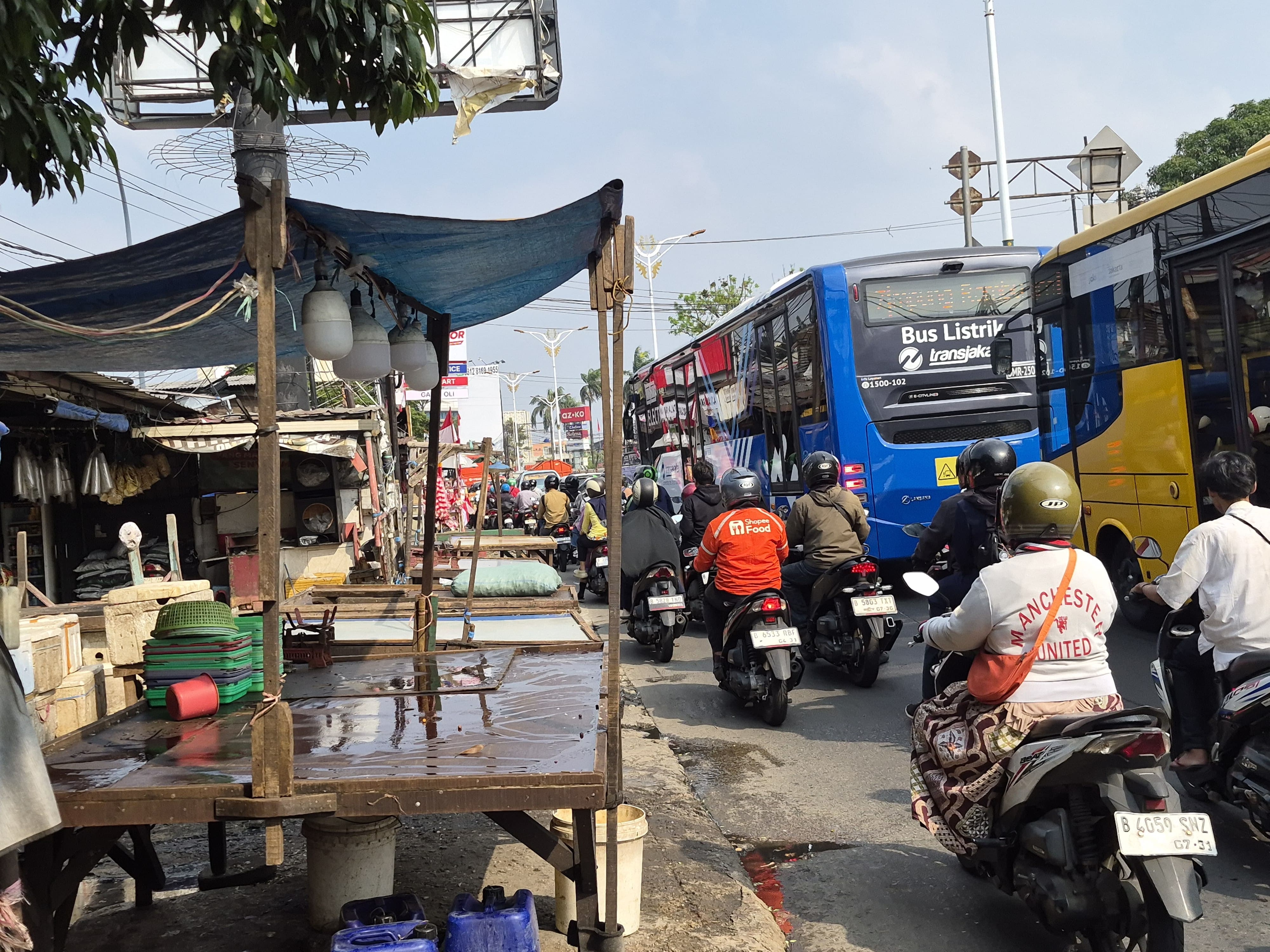 Catat! Mulai 31 Agustus 2026, PKL Dilarang Berjualan di Trotoar Depan Pasar Kramat Jati, Pemprov DKI Siapkan 3 Tempat Relokasi