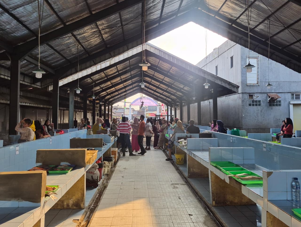 Suara Pedagang Ikan Kramat Jati Usai Direlokasi ke Lokbin: Khawatir Pembeli Bakal Berkurang, Berharap Pemprov Jakarta Lakukan Ini