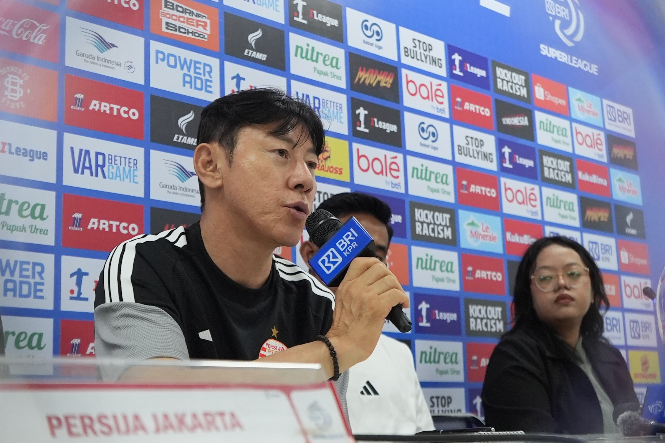 Debut STY di Hadapan Jakmania: Persija Siap Balas Dendam Lawan Persib di SUGBK Akhir Pekan Ini!