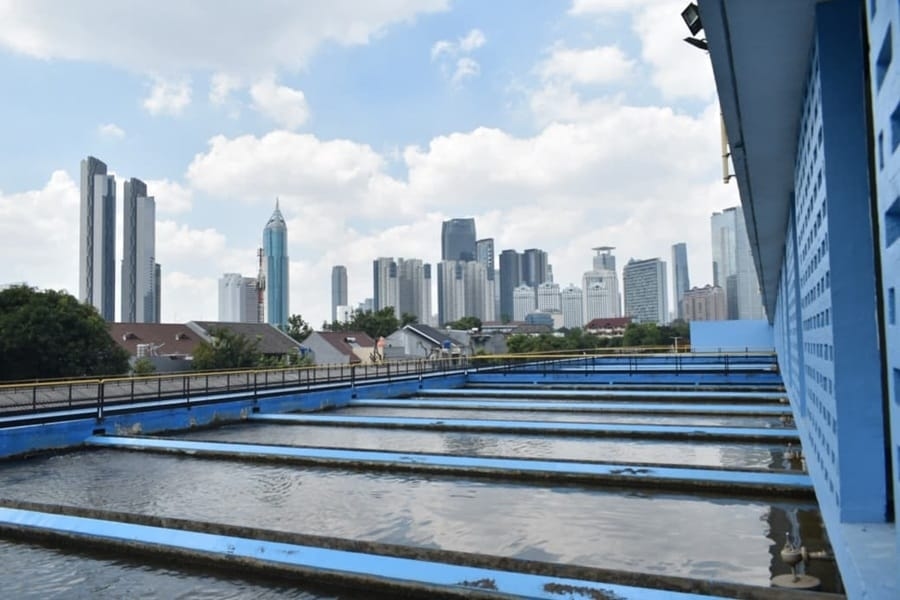 PAM Jaya Sebut Desalinasi Air Laut Jadi Air Tawar Belum Jadi Solusi Utama di Jakarta, Ini Alasannya