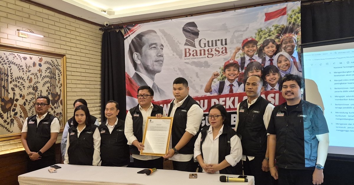 Tim Sembilan Luncurkan Guru Bangsa, Usung Siluet Jokowi sebagai Ikon Pendidikan