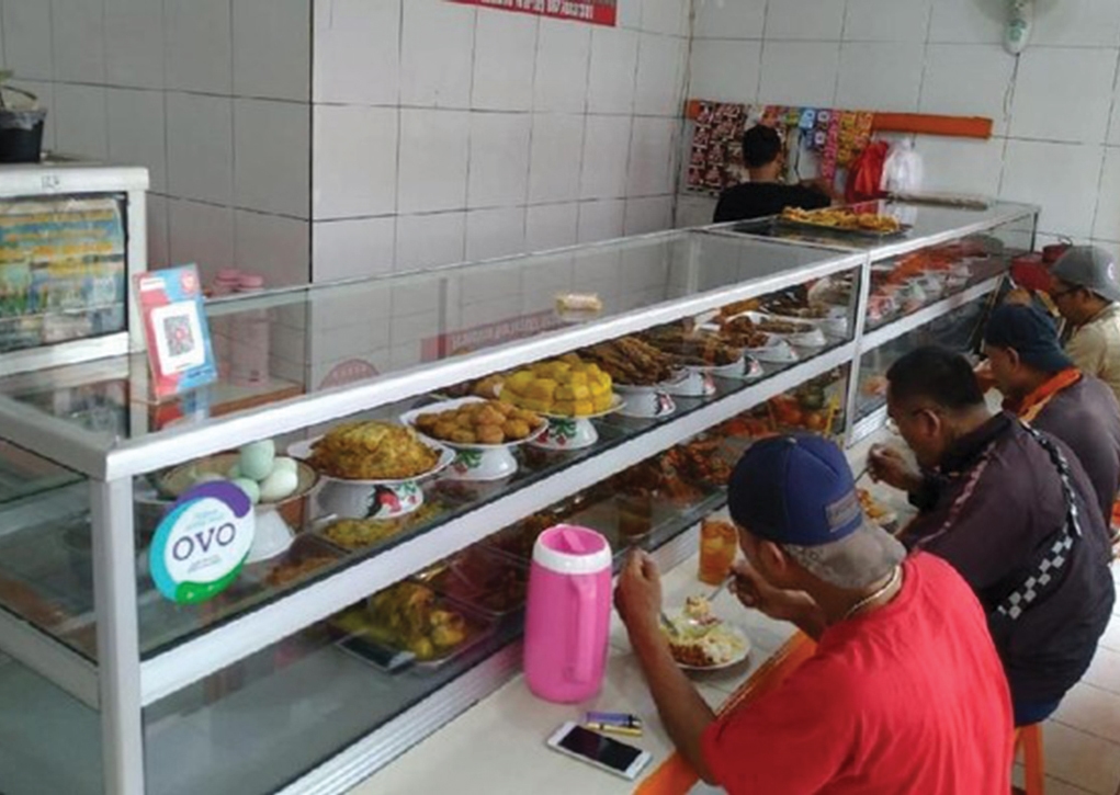 Tanggapi Isu Pelanggan Warteg Kurangi Porsi Makan, Menkeu Purbaya: Jangan Buru-Buru Simpulkan Ekonomi Lesu