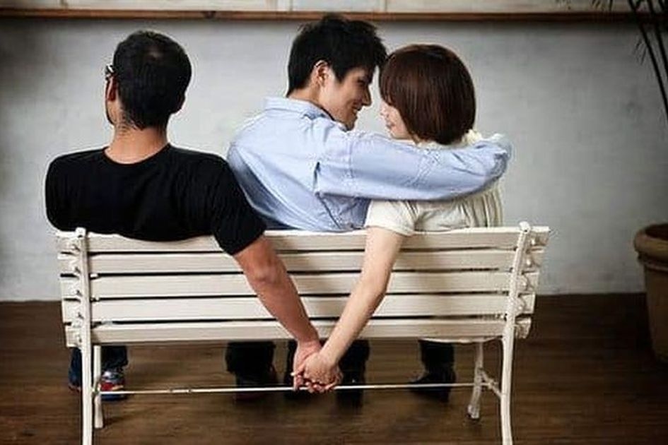 Viral Rumah Tangga Seleb Tiktok Ira Nandha Diterpa Perselingkuhan, Begini Sudut Pandang Psikiatri Unair dan Faktor Apa Saja Penyebab Pasangan Mendua