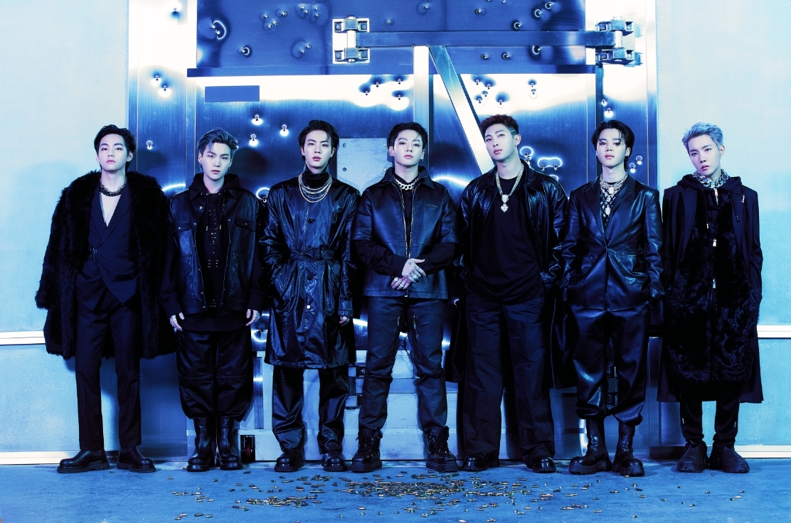 Kontrak dengan HYBE Diperpanjang, BTS Siap Comeback di 2025