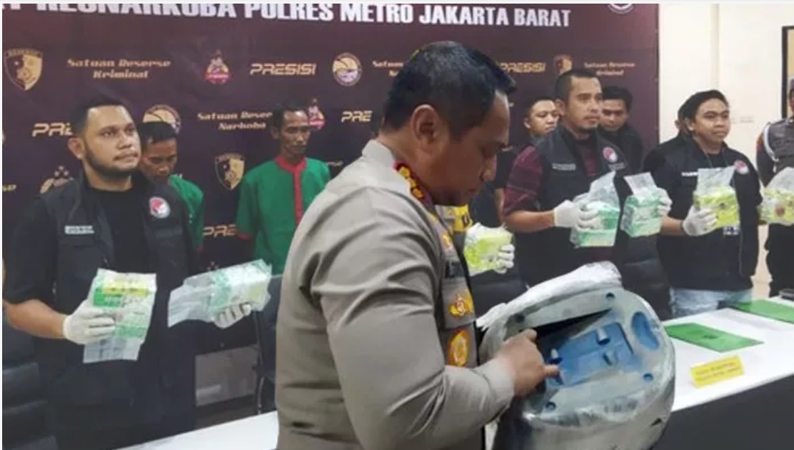 30 Kg Sabu untuk Pesta Tahun Baru 2024 Gagal Diedarkan, Tiga Kurir Diamankan, Masing-masing Diupah Rp 100 Juta