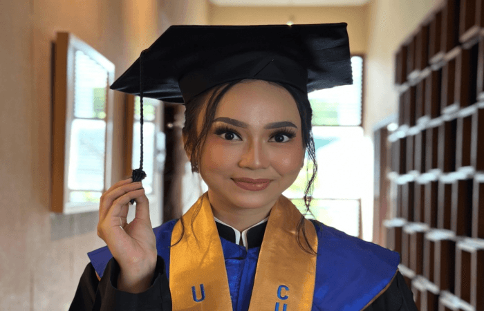 Keren! Mahasiswi Undip Semarang Ini Raih Cumlaude dengan IPK 4.00, Kuliah Hanya 3 Tahun, Hobi Magang dan Aktif Organisasi
