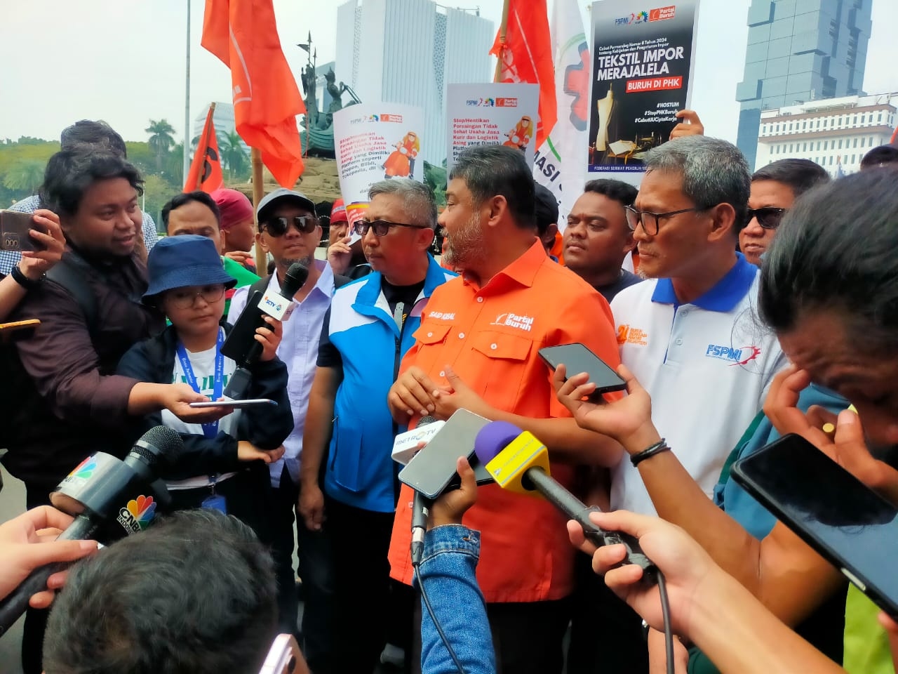 Ribuan Buruh Gelar Demo Hari Ini dan Besok, Rekayasa Lalin Bersifat Situasional, Pengendara Dihimbau Hindari Kawasan Istana Merdeka