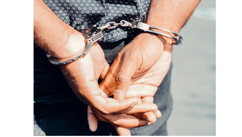 Kakek 60 Tahun Ditangkap Usai Kepergok Hendak Mencuri di Jakarta Barat, Polisi: Dia Spesialisasi Maling Rumah Kosong