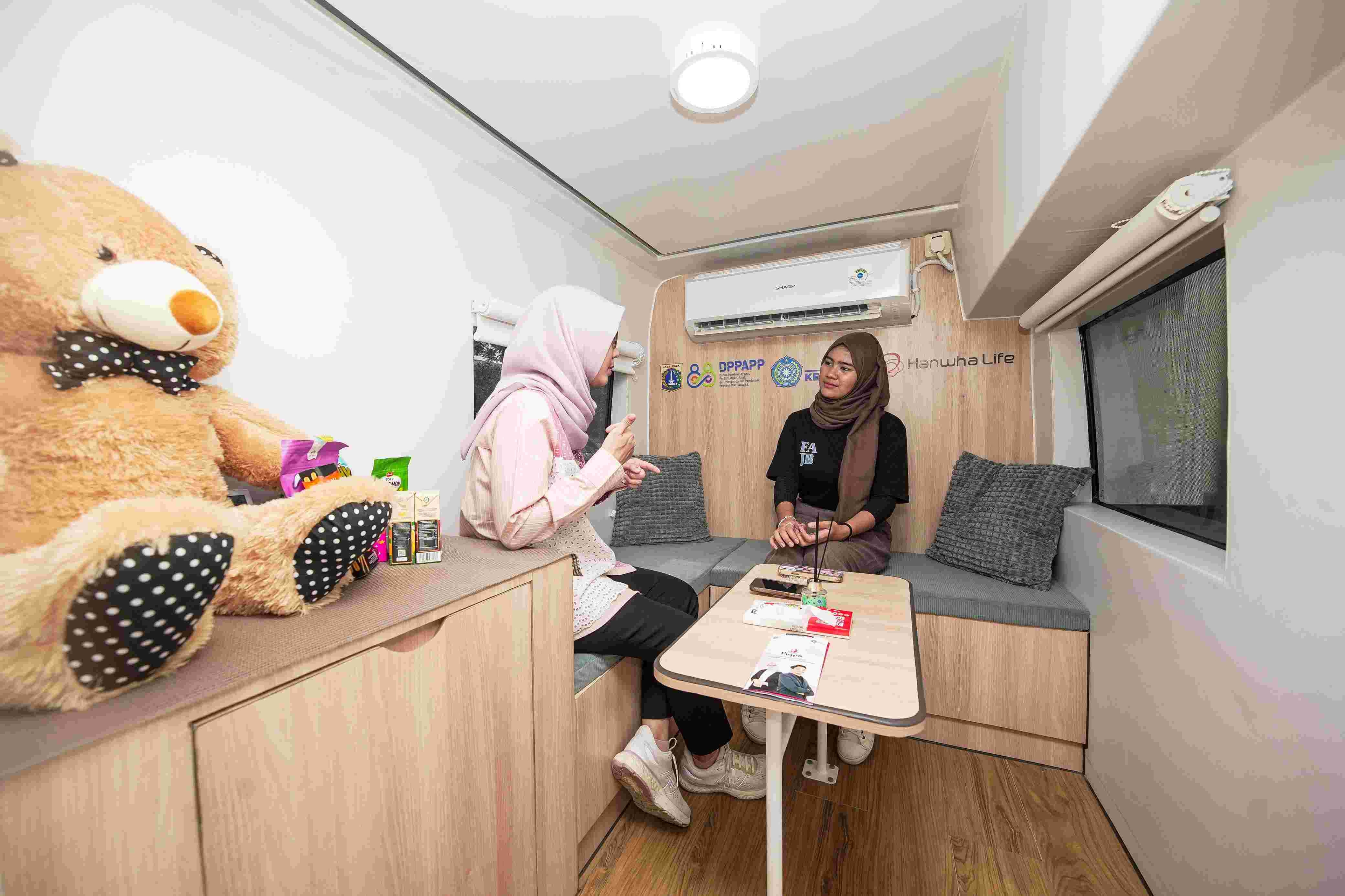 Pemprov DKI Dapat Bantuan Dua Mobil SAPA untuk Konseling Perempuan dan Anak, Begini Fasilitas dan Fungsinya