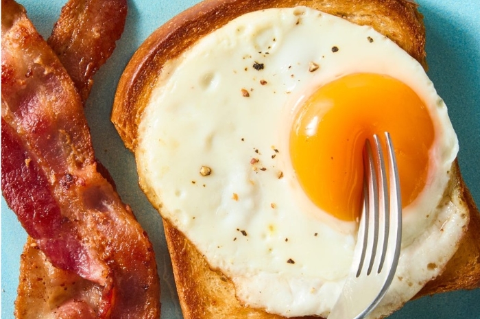 Lezat tapi Berisiko, Inilah 3 Bahaya Mengonsumsi Telur Setengah Matang yang Patut Diwaspadai