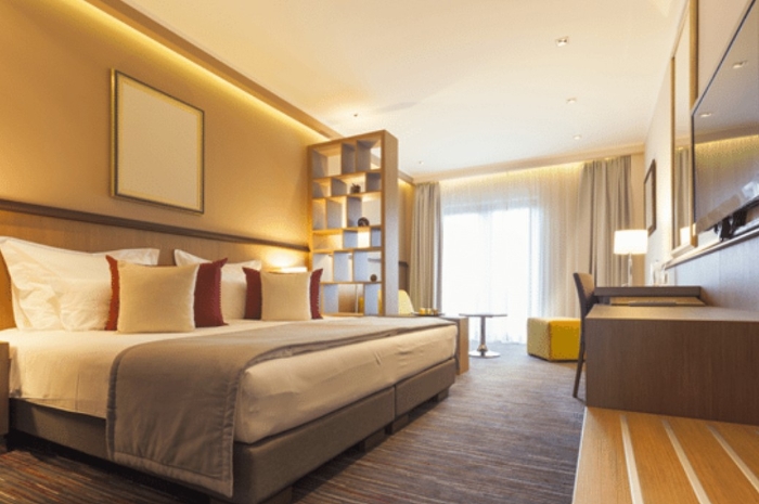 Masuk Kamar Hotel Jangan Langsung Nyalakan Lampu, Ini Alasannya yang Tak Disangka!