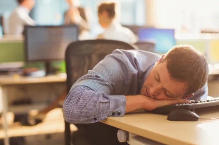 5 Tips Bikin Hari Jumat Tetap Produktif Meski Hati Sudah Terbang ke Weekend