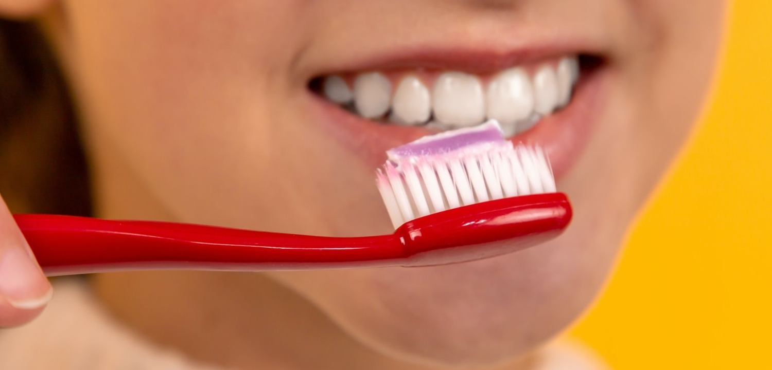 Manfaat dan Cara Remineralisasi Gigi Agar Bebas Tambalan, Simak Baik-baik 5 Tips Berikut Ini