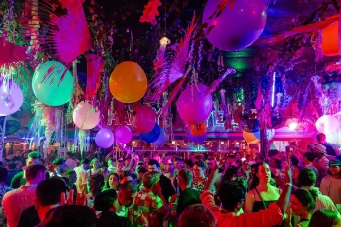 Kehidupan Malam Jakarta: Dari Bar Intim hingga Pesta DJ Internasional, Hiburan Malam yang Tak Ada Matinya