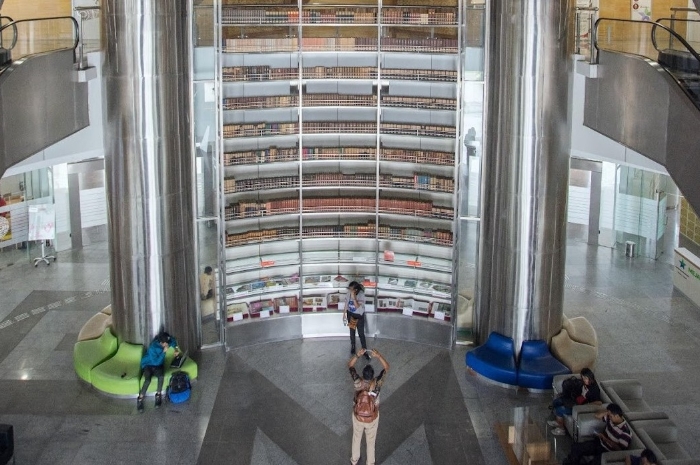 Perpustakaan Nasional, Wisata Murah dengan Segudang Koleksi