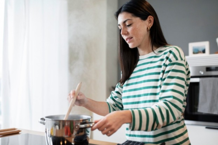 Nasi hingga Bayam, Inilah 7 Makanan yang Berbahaya Jika Dipanaskan Ulang
