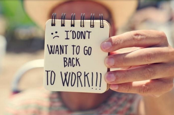 Liburan Usai, Mood Turun, Kenali Apa itu Post Holiday Blues