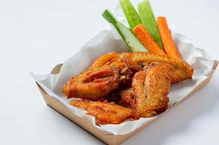 Rahasia Sayap Ayam Crispy Meski Digoreng Pakai Sedikit Minyak