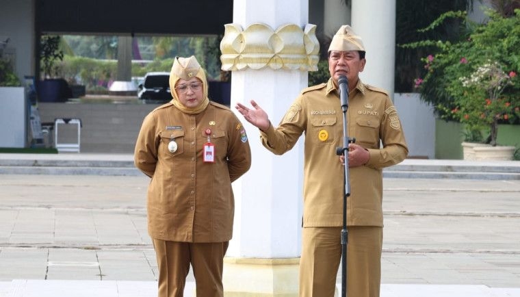Pimpin Apel Senin Pagi Awal Tahun 2026, Bupati Tangerang Ingatkan ASN Jaga Amanah dan Tingkatkan Pelayanan Publik