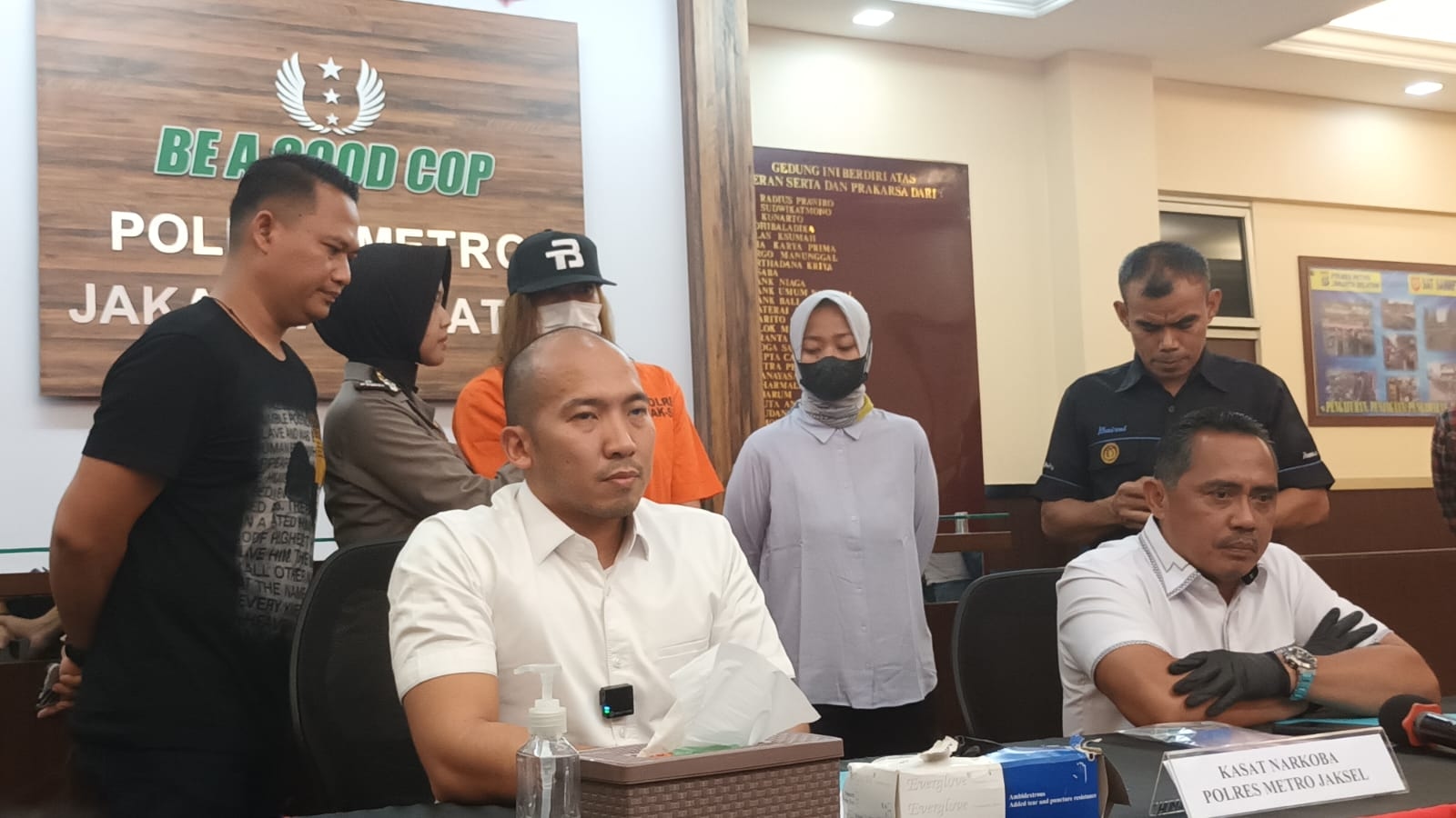 Ditangkap Karena Narkoba, Artis Karenina Minta Maaf ke Keluarga dan Masyarakat