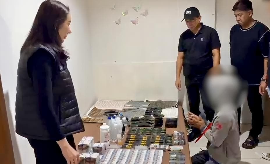 Polda Metro Jaya Gerebek Lab Narkoba Berkedok Produksi Cartridge Vape di Kos-kosan Taman Sari, Ini Barang Bukti yang Disita!