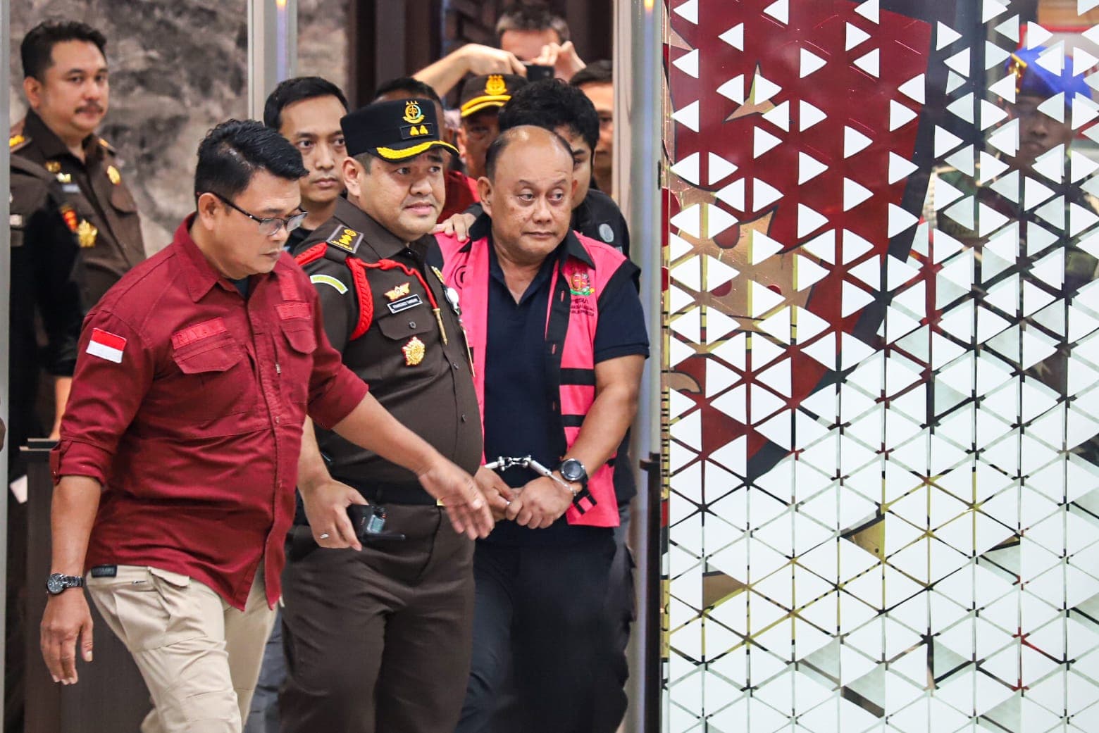 Korupsi Program MBG: Dadan Cs Diduga Mark Up Motor Listrik hingga Sepatu Dinas Senilai Lebih Rp 1 Triliun