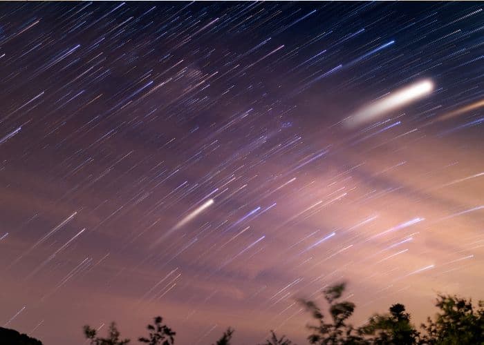 Hari Ini Ada Gerhana Matahari Total hingga Puncak Hujan Meteor Perseid