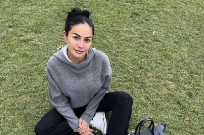 Sebut Wanda Hara Miskin, Nikita Mirzani Sentil Teman-teman Wanda saat Kunjungi Kajian: Nggak Mungkin Dia Ngebatu Kalo Dikasih Tahu!