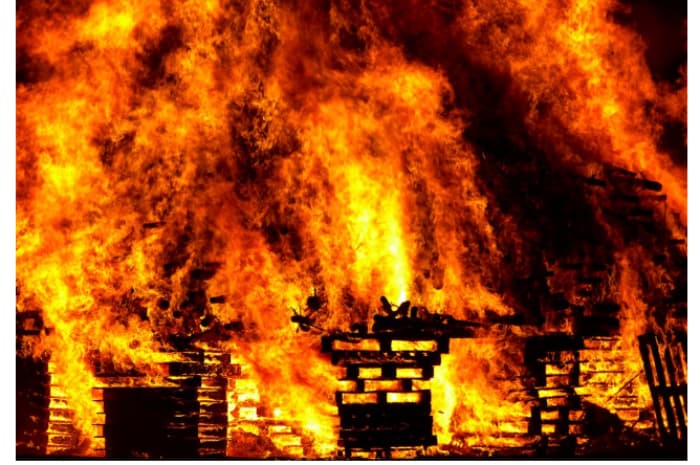 Astaghfirullah! Diduga Gegara Terinspirasi Game Online, Bocah 9 Tahun Nekat Bakar 13 Rumah!