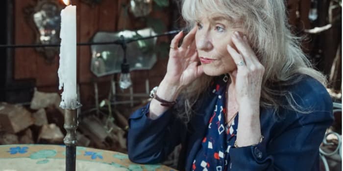 Sering Lupa? Kurangi 5 Kebiasaan Ini Agar Terhindar dari Alzheimer di Masa Senja