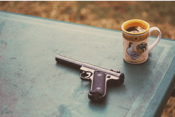 Sedang Cekcok saat di Warung Kawasan Jakut, Seorang Pria Ditembak di Bagian Belakang Kepala