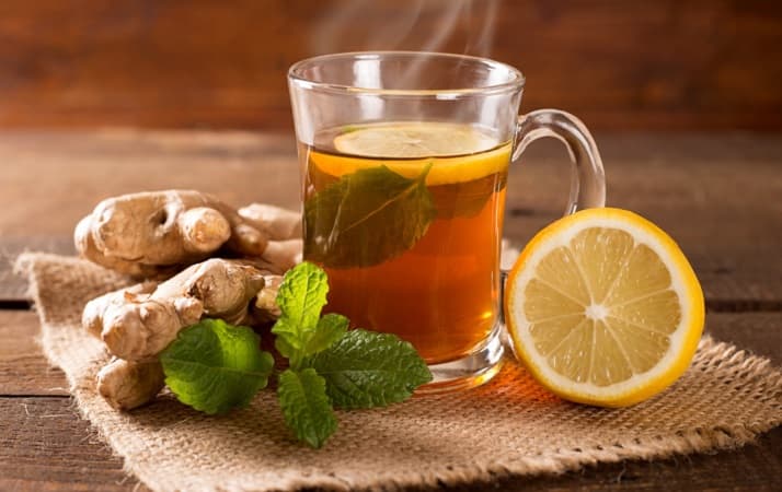 Dari Wedang hingga Cokelat, Inilah 6 Minuman yang Bikin Kamu Nyaman Saat Hujan