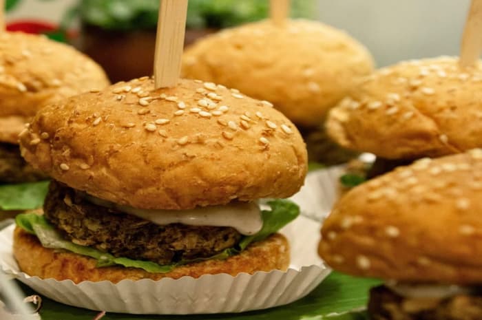 Gaya Hidup Sehat dan Lezat: Ini 4 Rekomendasi Kafe dan Restoran Vegan di Jakarta