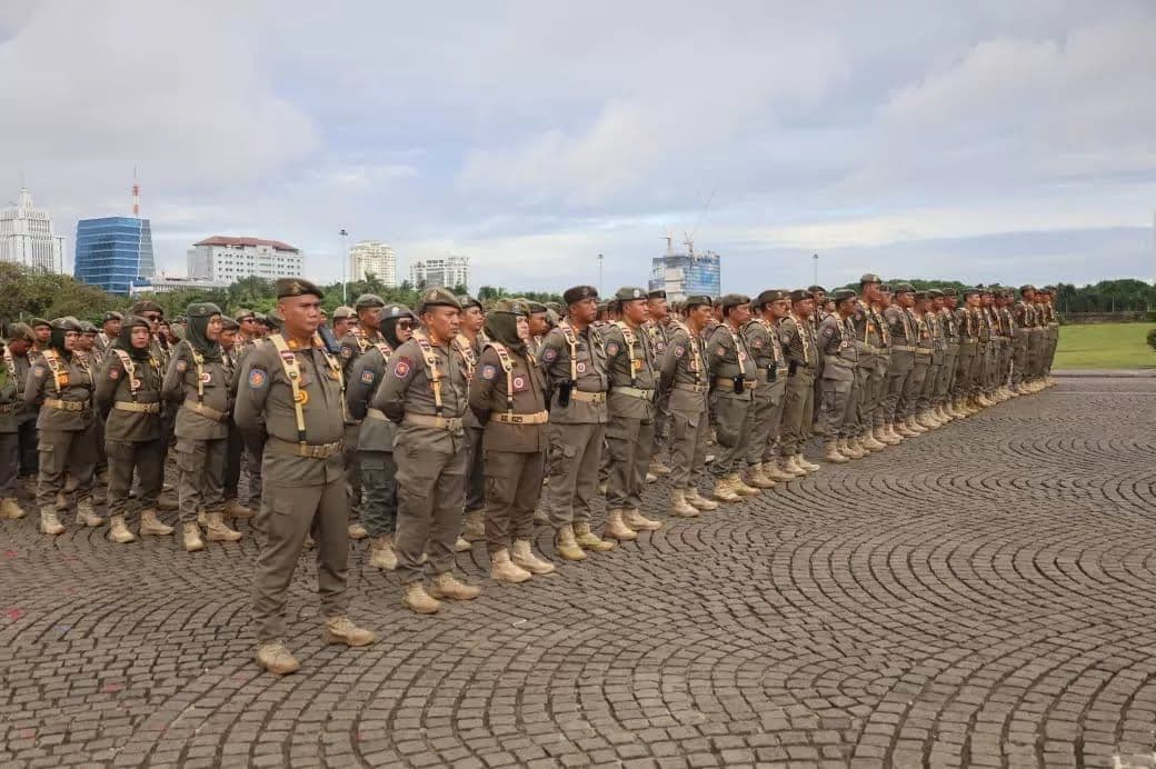 Satpol PP DKI Kerahkan 450 Personel Jaga Perayaan Imlek 2026, Mulai dari Bundaran HI hingga Monas