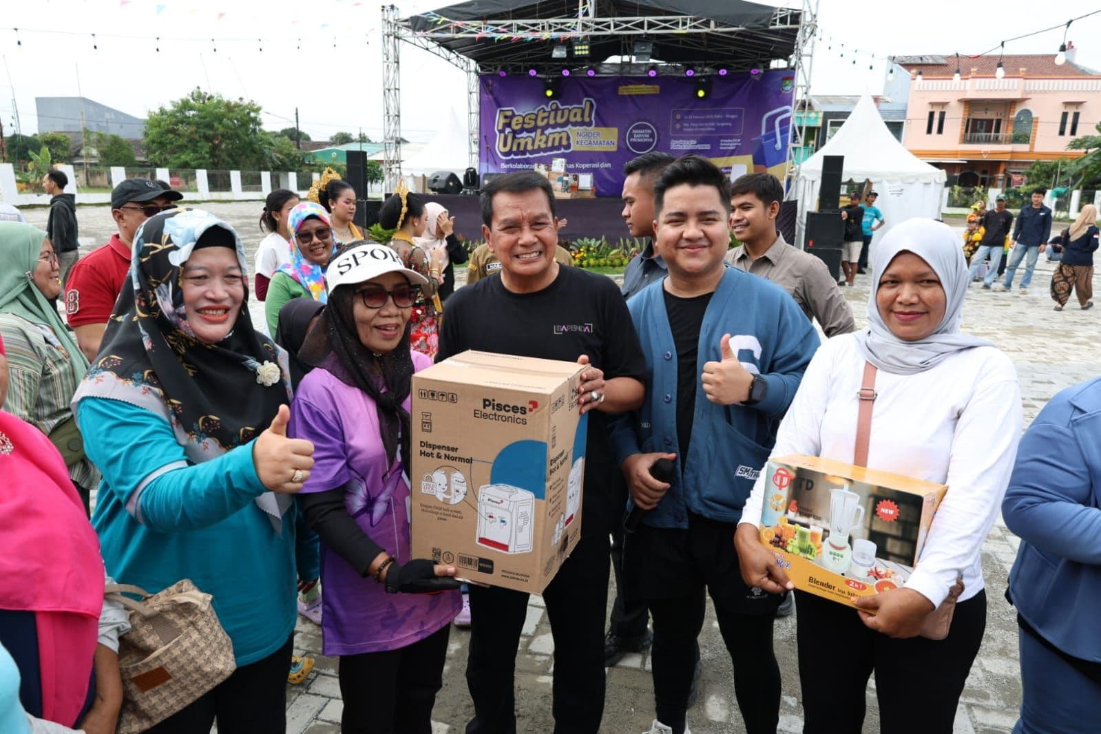 Program UMKM Ngider Kecamatan Ditutup di Pasar Kemis, Bupati Tangerang Dorong Produk Lokal Tembus Pasar Internasional