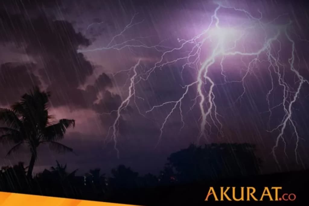 Prediksi CuacaJakarta, Diguyur Hujan hingga Petir Sepanjang Hari Ini