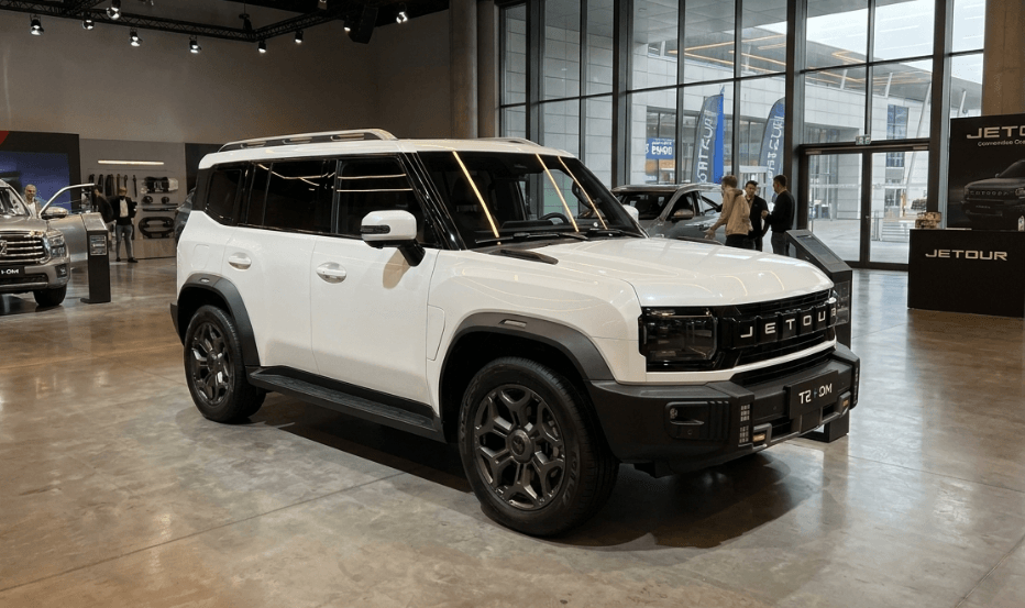 Jetour T2 i-DM Siap Menggebrak Pasar Otomotif Indonesia: Gaya Off-Road yang Sangat Gagah, Bodi Berotot Khas Petualang, dan Interior Modern