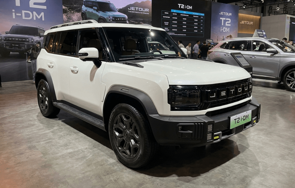 Hadir dengan Garis Bodi Tegas dan Postur Jangkung, Jetour T2 i-DM Ubah Standar Desain SUV Petualang Jadi Lebih Menantang dan Futuristis