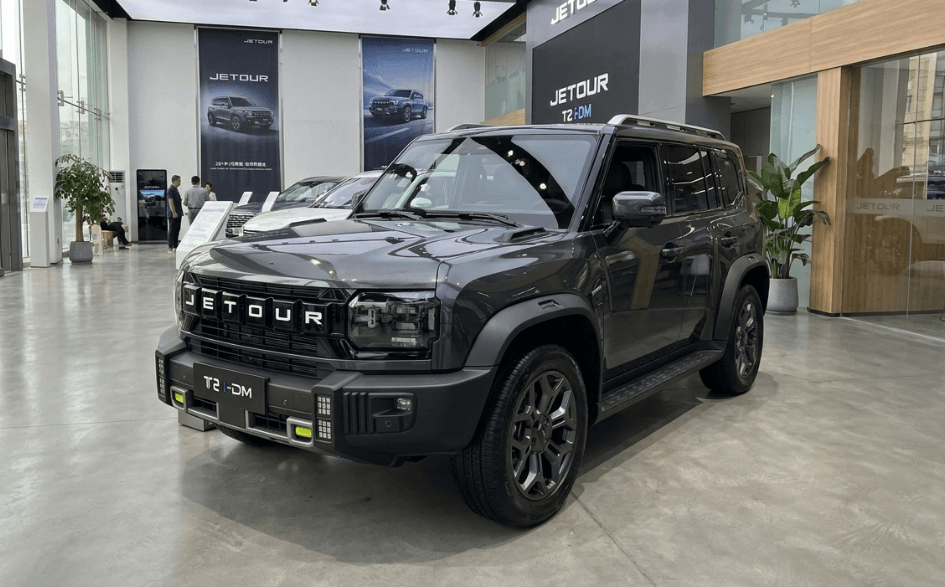 Jetour T2 i-DM Resmi Jadi Perbincangan Pecinta Otomotif Setelah Membawa Desain Boxy Tegas dan Teknologi PHEV Super Modern
