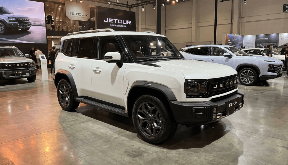 Telah Hadir Jetour T2 i-DM: SUV Keluarga Dengan Sentuhan Tuas Kristal di Interior, Pintu Bagasi Swing, dan Kamera 360 Canggih