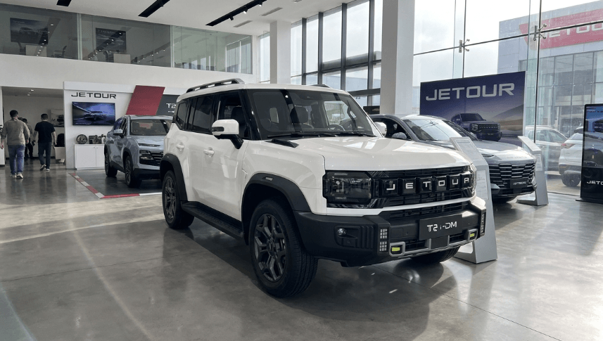 Jetour T2 i-DM Bikin Kaget dengan Desain Boxy Tegas ala Off-Road Tapi Punya Interior Mewah Bertabur Sentuhan Kristal