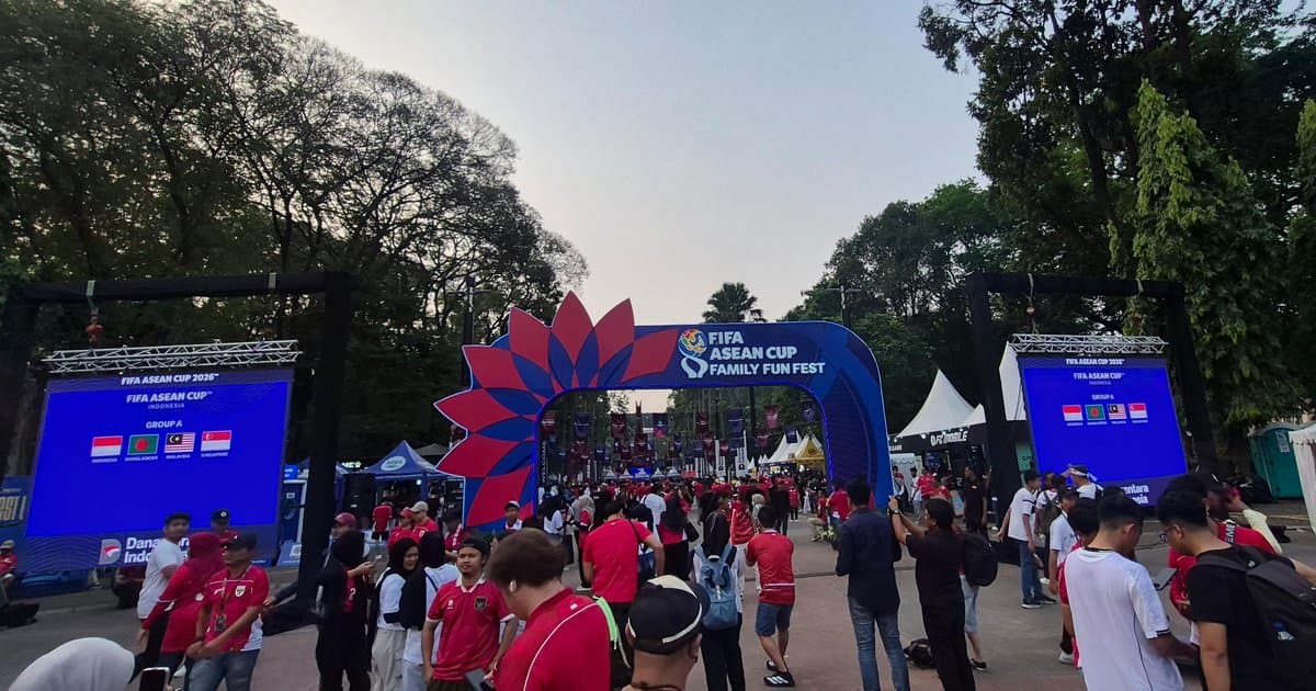 Ribuan Suporter Padati GBK Jelang Laga Final Timnas Indonesia vs Thailand, Panitia Siapkan Layar Nobar