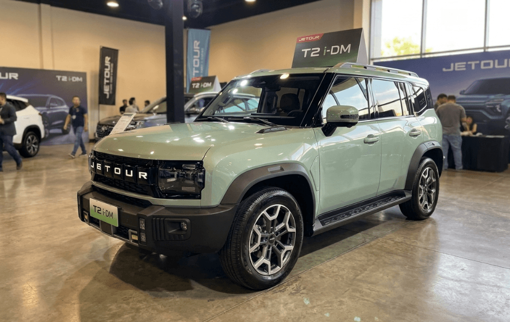 Tak Ingin Tertinggal di Segmen SUV Premium, Jetour T2 i-DM Tampil Gagah! Siap Hancurkan Dominasi CR-V Hybrid dan BAIC BJ40