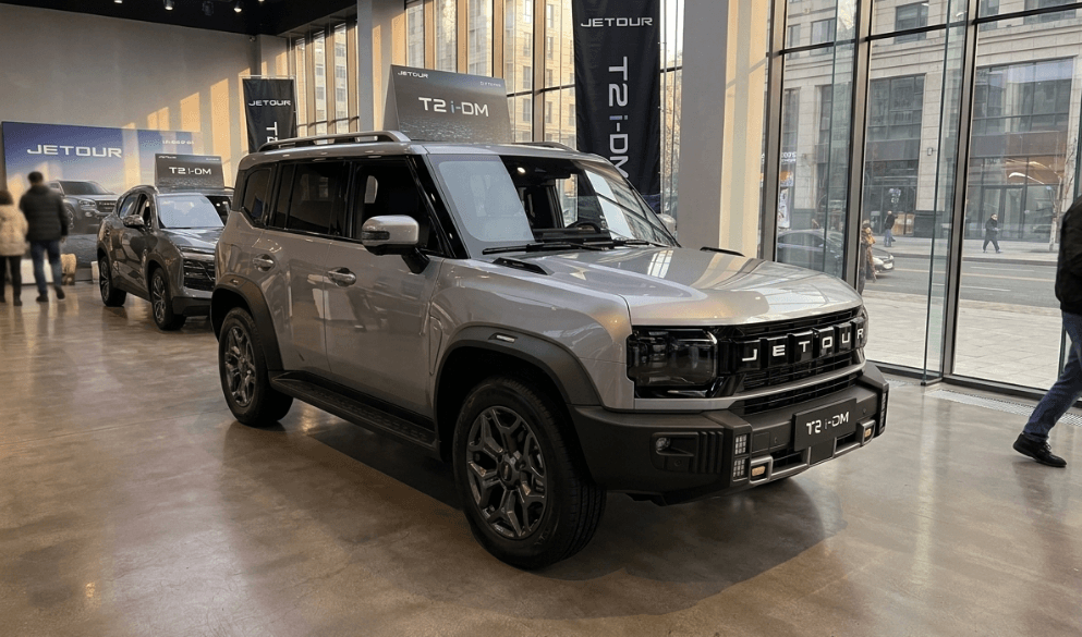 Jetour T2 i-DM Hadir sebagai SUV PHEV Tangguh dengan Busa Jok Tebal dan Keamanan ISOFIX, Kendaraan Nyaman untuk Perjalanan Jauh