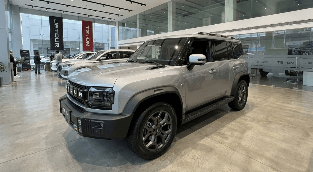 Jetour T2 i-DM Datang Membawa Ruang Baris Kedua Super Lega dan Kisi-kisi AC Mandiri, SUV Hybrid Ini Pastikan Kenyamanan Ekstra Sepanjang Perjalanan
