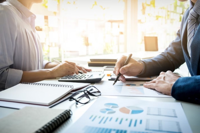 Sering Cemas Soal Uang? Ini 6 Cara Mengurangi Kecemasan Finansial yang Jarang Disadari!