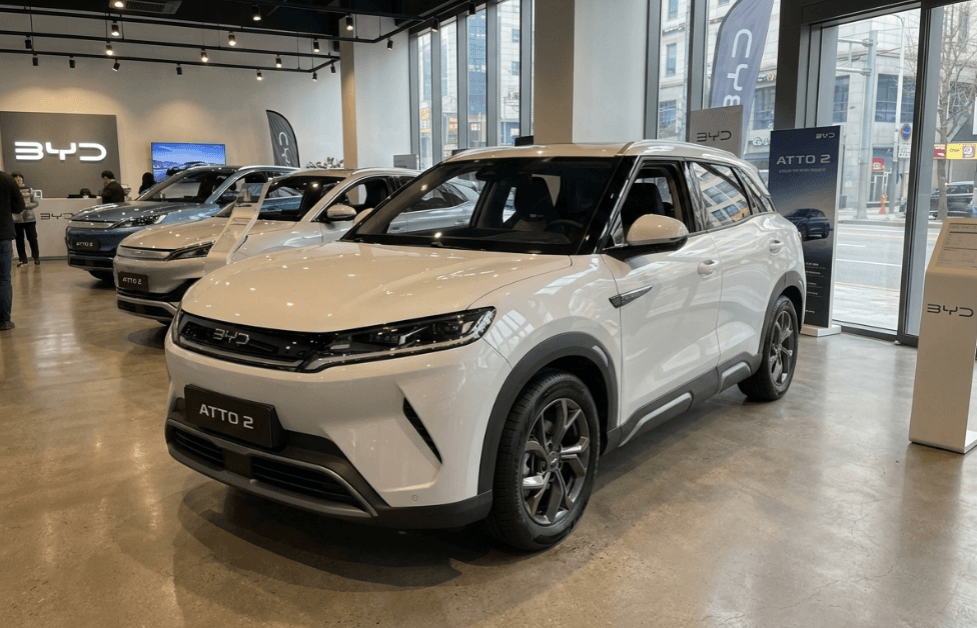 Jangan Dulu Beli SUV Listrik Lain! BYD Atto 2 Akan Hadir dengan Desain Super Keren yang Tampil Lebih Futuristik dan Canggih